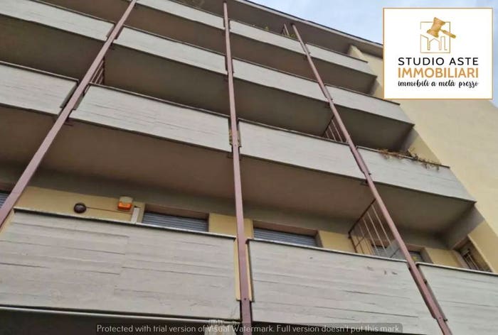 Appartamento quadrilocale in vendita in Via Luigi Federico Menabrea, Rovezzano, Firenze