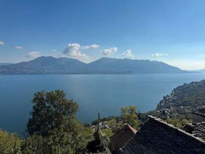 Casa quadrilocale in vendita in Frazione Donego, Cannero Riviera