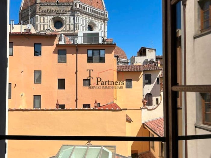 Appartamento quadrilocale in vendita in Via del Corso, Signoria Uffizi, Firenze
