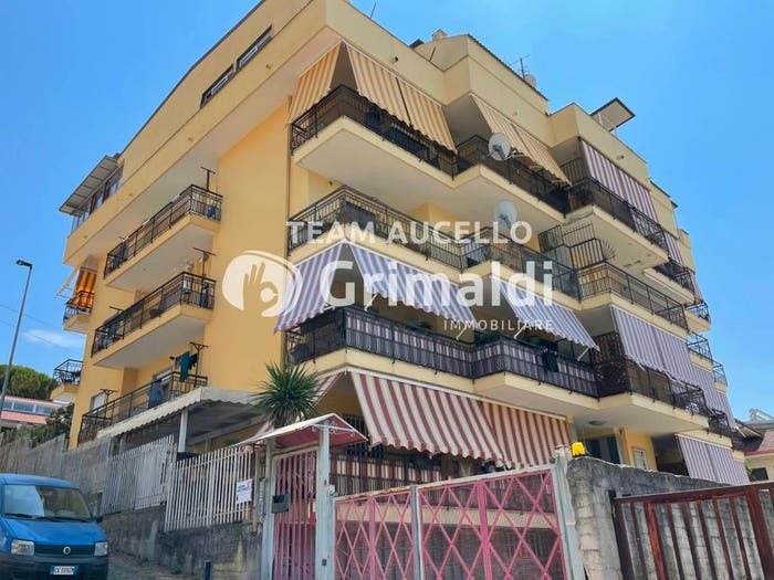 Appartamento trilocale in vendita in Via Lubiana, Centro, Battipaglia