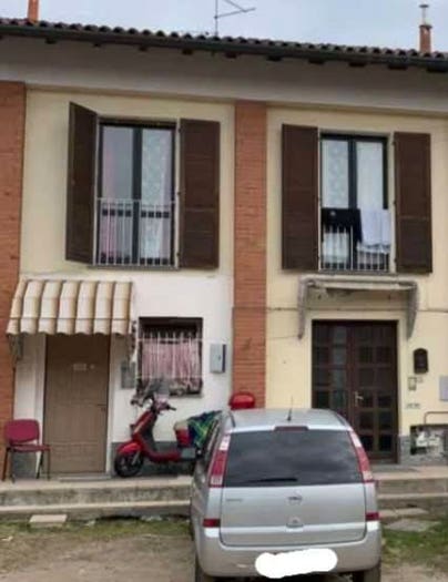 Casa con 5 locali in vendita in Via G Garibaldi, Venegono Superiore