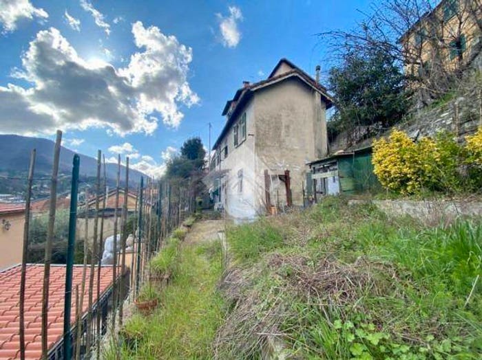 Casa con 5 locali in vendita in Via Dei Noceti, Struppa, Genova