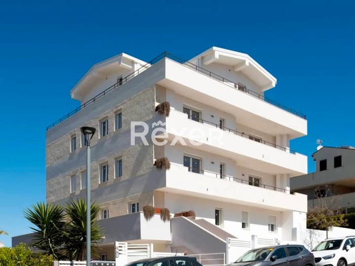 Appartamento con 5 locali in vendita in Via Caduti di Nassiriya, Matera