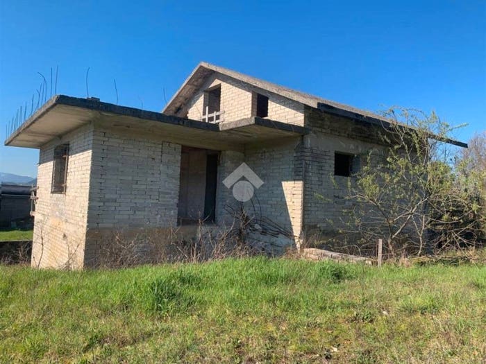 Casa con 5 locali in vendita in Contrada pozzo marinaro, Vico nel Lazio
