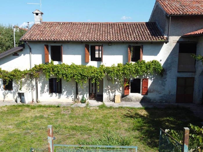 Casa con 6 locali in vendita in Via Viola, Firmano, Premariacco