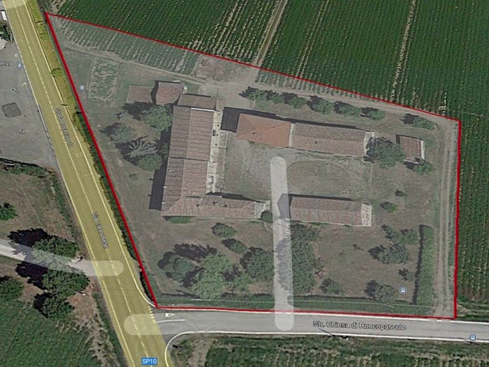 Casa con 6 locali in vendita in Strada Chiesa di Roncopascolo, Baganzola Aeroporto, Parma