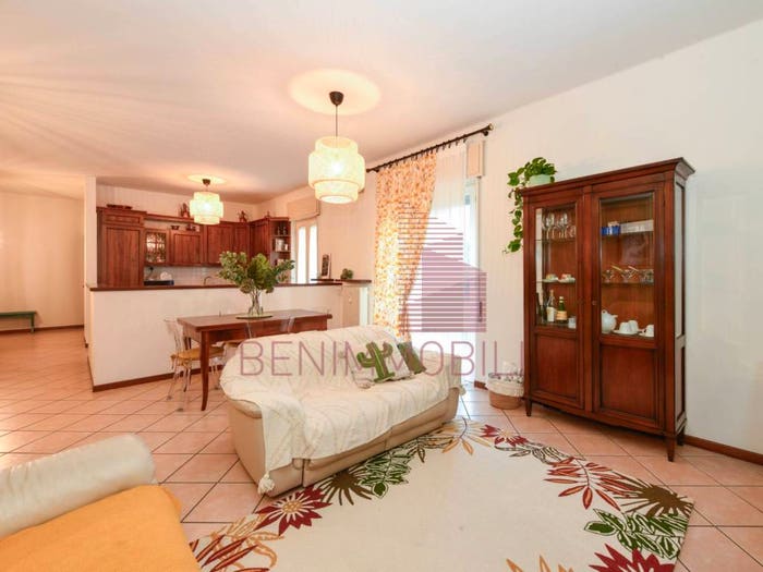 Appartamento trilocale in vendita in Via Giuseppe de Toni, Villaggio Ferrari Duca degli Abruzzi, Brescia