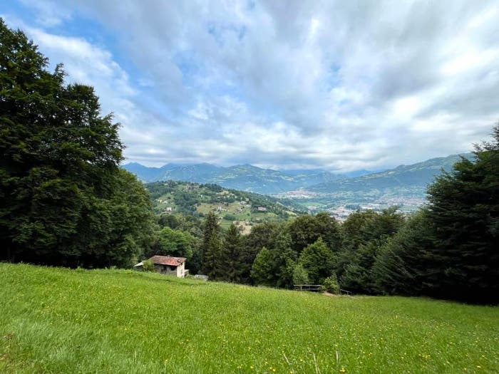 Casa con 5 locali in vendita in Monte Croce, Leffe