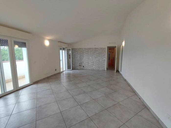 Appartamento trilocale in vendita in Via Vittime dell' Settembre, Bondeno