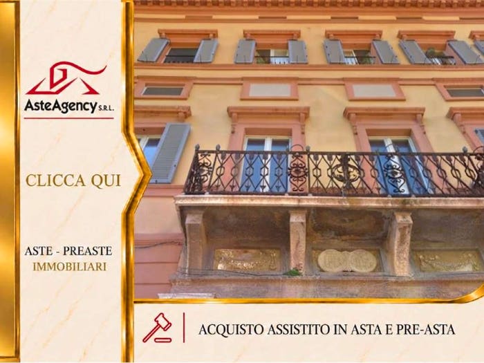 Appartamento trilocale in vendita in Via Antonio Gramsci, Centro Storico, Foligno