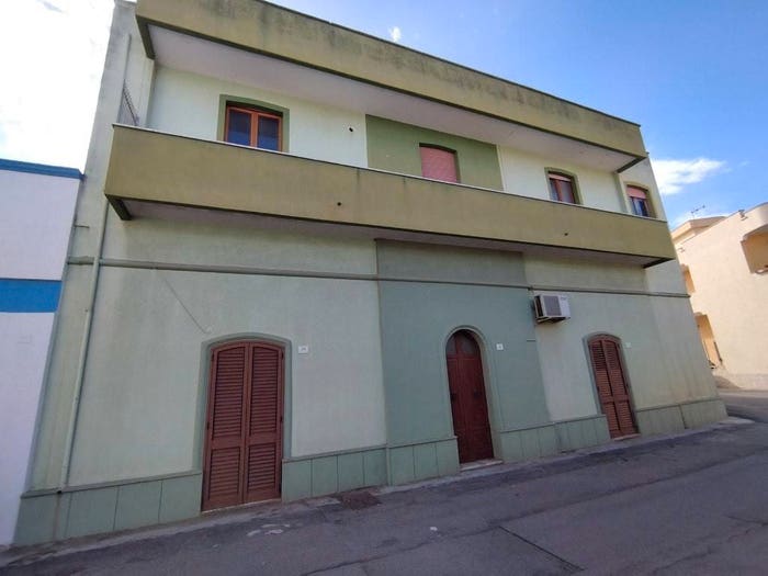 Casa con 6 locali in vendita in via alcide de Gasperi, Melissano