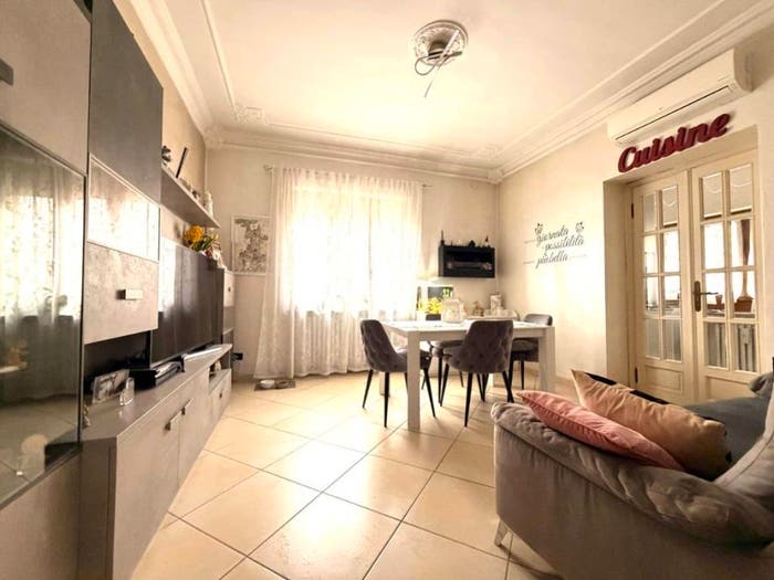 Appartamento con 5 locali in vendita in Via Rocciamelone, Nichelino