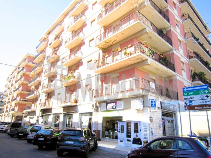 Appartamento con 6 locali in vendita in VIA SIBARI, Rossano Stazione, CoriglianoRossano