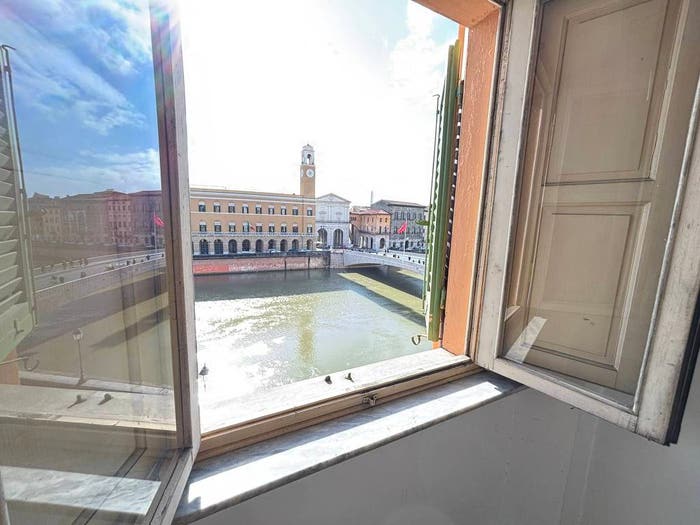 Appartamento con 5 locali in vendita in Lungarno Mediceo, San Francesco, Pisa