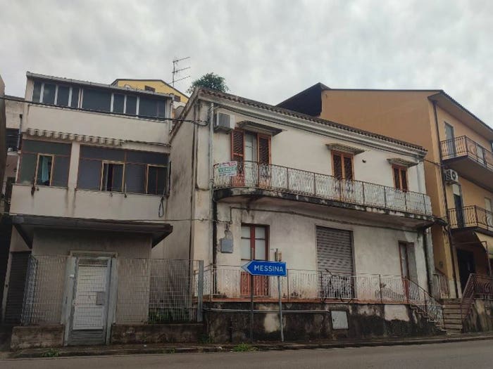 Casa con 6 locali in vendita in Contrada Malvicino, Centro, Capo d'Orlando