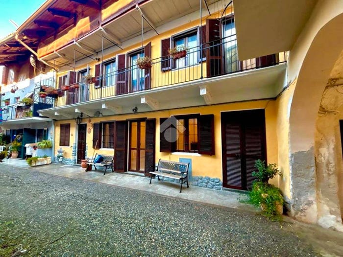 Casa con 5 locali in vendita in Piazza ricetti, Oglianico