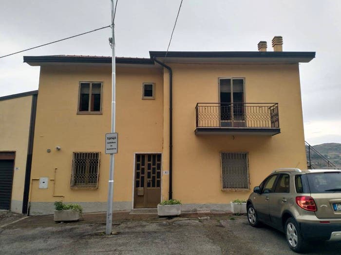 Appartamento trilocale in vendita in Strada Comunale la Pergola, San Fele