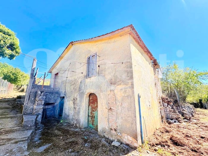 Casa quadrilocale in vendita in Via Dell'Annunziata SNC, Carpineto Romano