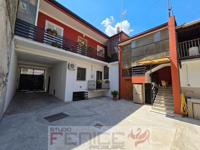 Casa con 6 locali in vendita in Via Chianca, Teverola