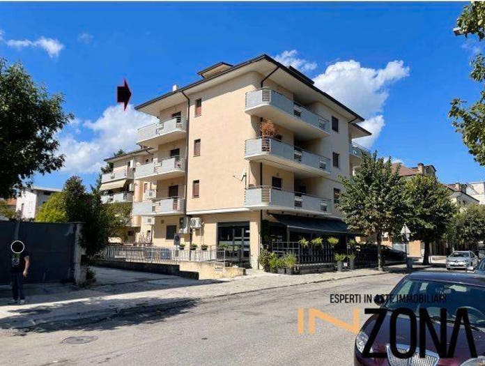 Appartamento con 6 locali in vendita in Corso Matteotti, Centro, Sant'Egidio alla Vibrata