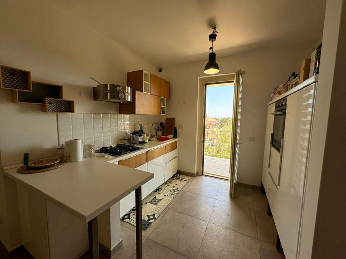 Appartamento trilocale in vendita in Via Pegognaga, Valle Muricana, Roma