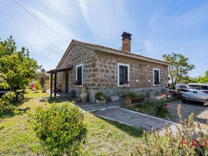 Casa trilocale in vendita in Via del Sasso, Centro, Cerveteri