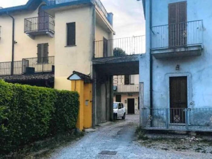 Casa trilocale in vendita in Via Saruggia, Albavilla