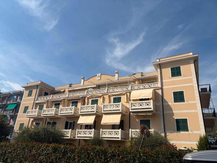 Appartamento bilocale in vendita in Viale Europa, Centro, Pietra Ligure