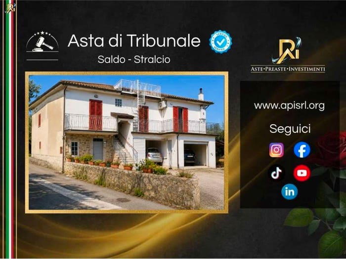Casa con 6 locali in vendita in Via Monticellicontrada Chiusa, Centro, Casal Velino