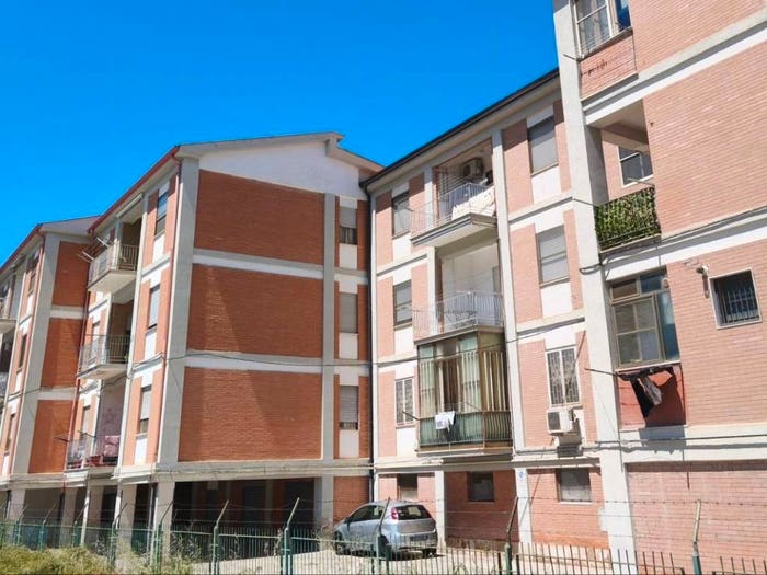 Appartamento quadrilocale in vendita in Via Luigi Obertj, Candelaro Via Lucera, Foggia