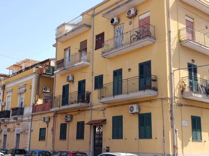 Appartamento con 5 locali in vendita in Via Enrico Besana, Concordia Acquicella Porto, Catania