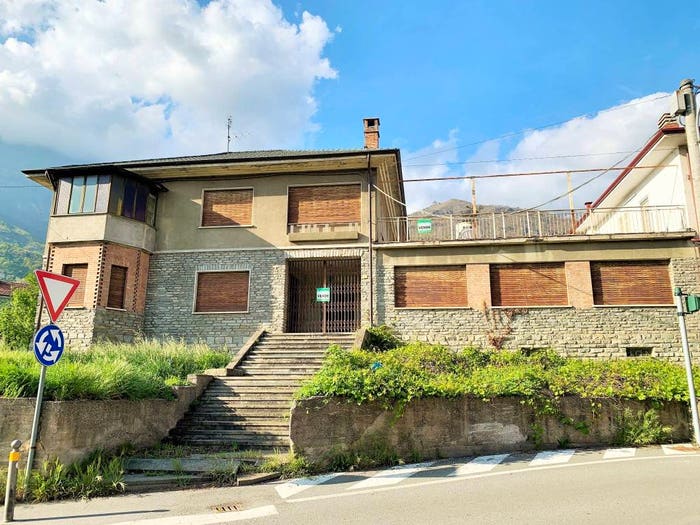 Casa con 6 locali in vendita in Via San Lorenzo, Centro, Bussoleno