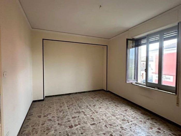 Appartamento con 5 locali in vendita in Viale degli Angioini, Sala, Catanzaro