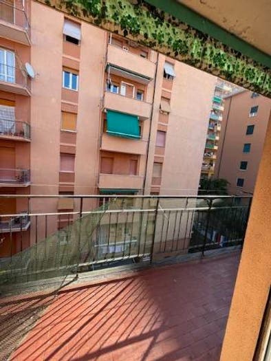 Appartamento bilocale in vendita in Via Monte Nero, Staglieno, Genova