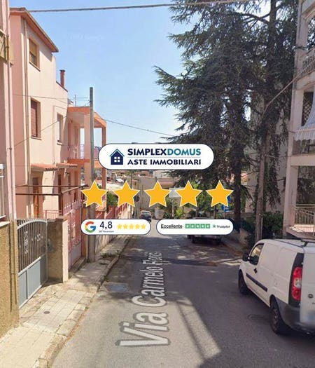 Appartamento con 6 locali in vendita in floris, Centro, Nuoro