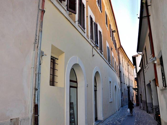 Appartamento con 5 locali in vendita in Via Pignattara, Centro Storico, Foligno