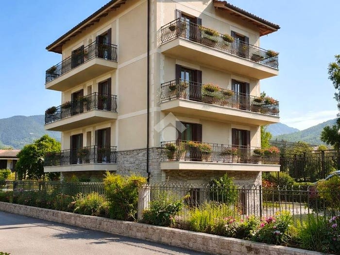 Casa con 6 locali in vendita in Via del centenario, Lancusi Penta Bolano, Fisciano