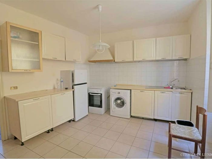 Appartamento con 6 locali in vendita in CASA CORVI, Centro, Pontremoli
