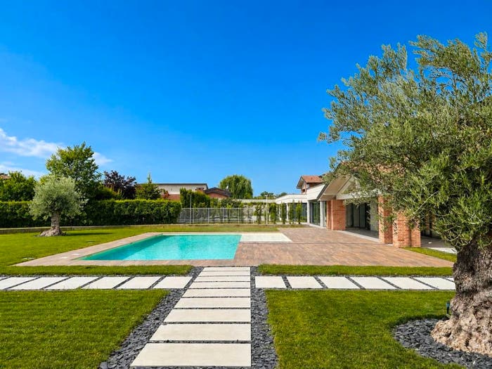 Casa con 6 locali in vendita in Via Clemente Asperti, Botteghino Pilastrello, Parma