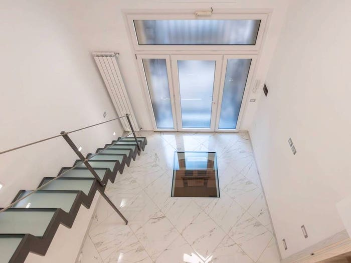 Appartamento trilocale in vendita in Via Lazzaretto, Repubblica, Milano