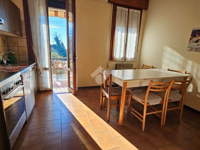 Appartamento quadrilocale in vendita in Via Riviera del Brenta, Fiesso d'Artico
