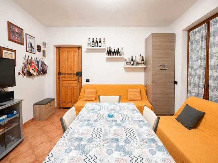Appartamento trilocale in vendita in Frazione Valenzani, Quarto Valenzani, Asti