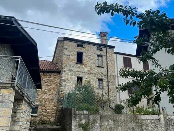 Casa quadrilocale in vendita in Solaro, Solaro, Ferriere