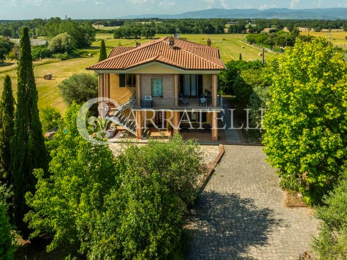 Casa con 6 locali in vendita in Via Belvedere Castiglione del Lago, Centro, Castiglione del Lago