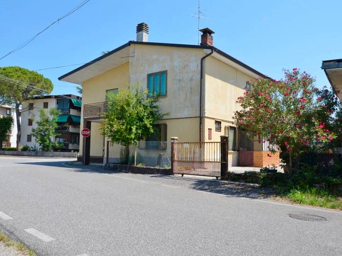 Casa con 6 locali in vendita in Località Osteria Bait, Centro, Staranzano