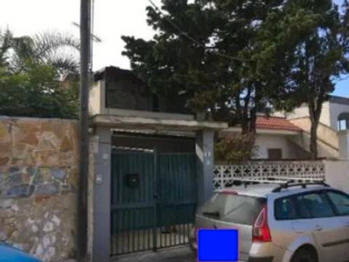 Casa trilocale in vendita in Via Levanzo, Torre Chianca, Lecce