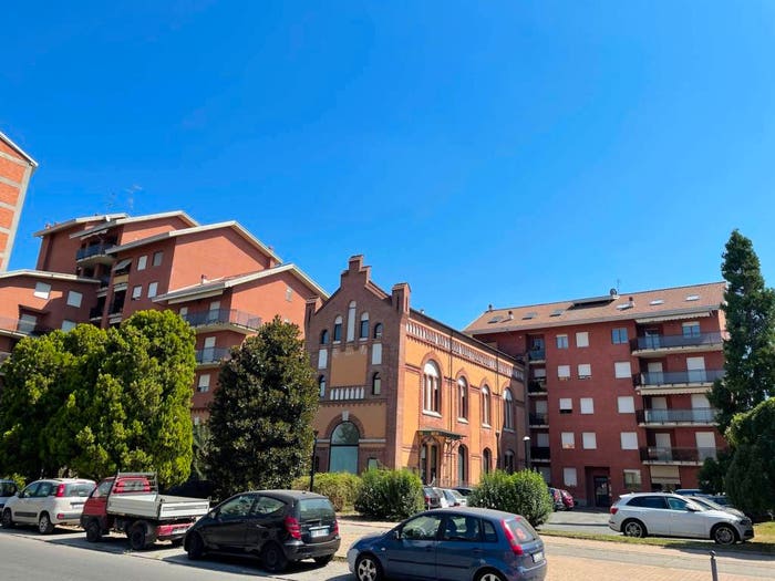 Appartamento con 5 locali in vendita in Borgo Rovereto Piscina, Alessandria