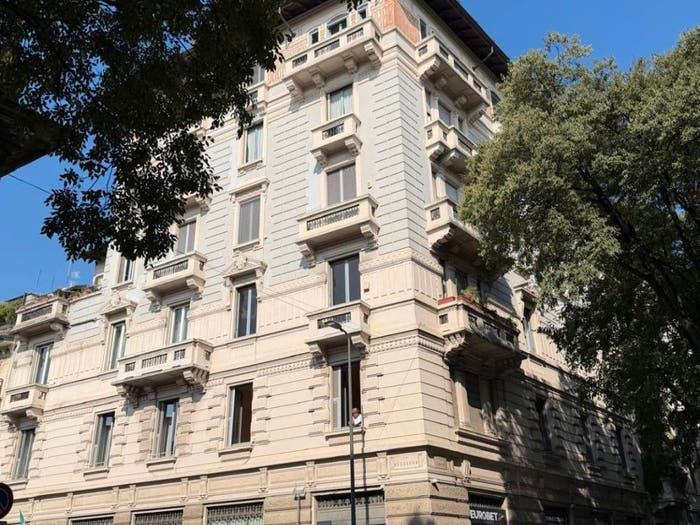 Appartamento quadrilocale in vendita in Via Cadore, Cadore, Milano