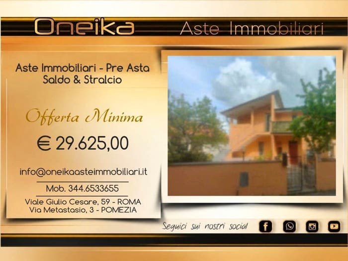 Appartamento con 6 locali in vendita in VIA NUORO, Centro, Nuoro