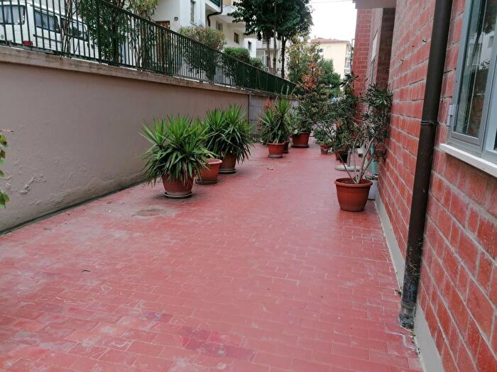 Appartamento con 6 locali in vendita in Via ML King snc, Centro, Urbino
